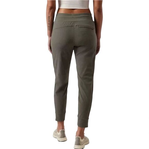 Athleta Trekkie North Jogger Mountain Olive Size 12 Large Hiking Athleisure NWT - Picture 4 of 10